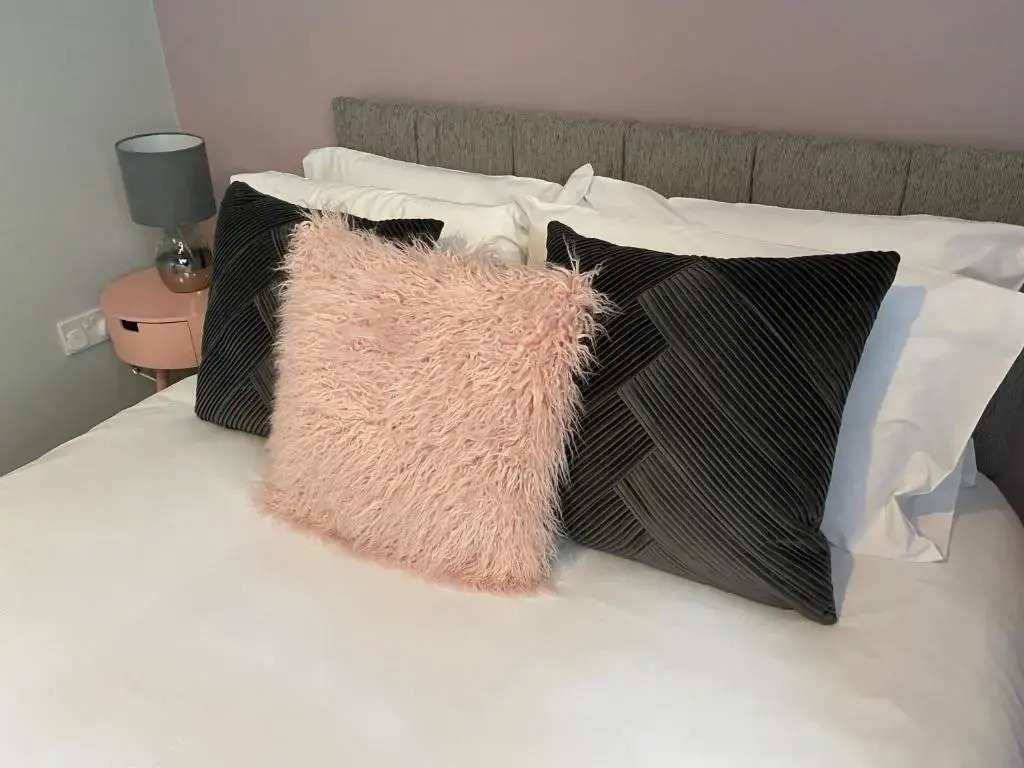 Blackpool Sleepover Apartment 2 Free Parking Sleeps 6