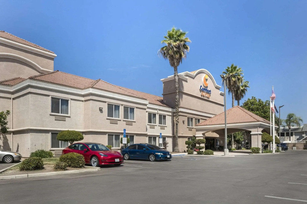Comfort Suites Tulare Sequoia Gateway
