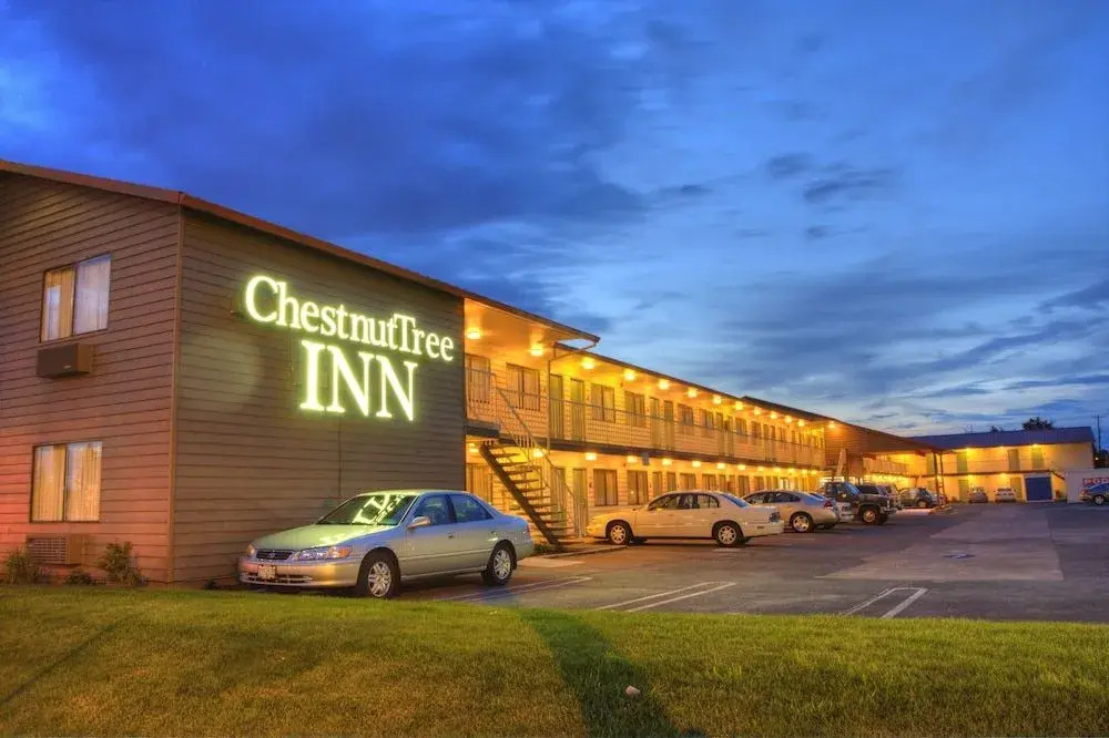 Chestnut Tree Inn Portland Mall 205