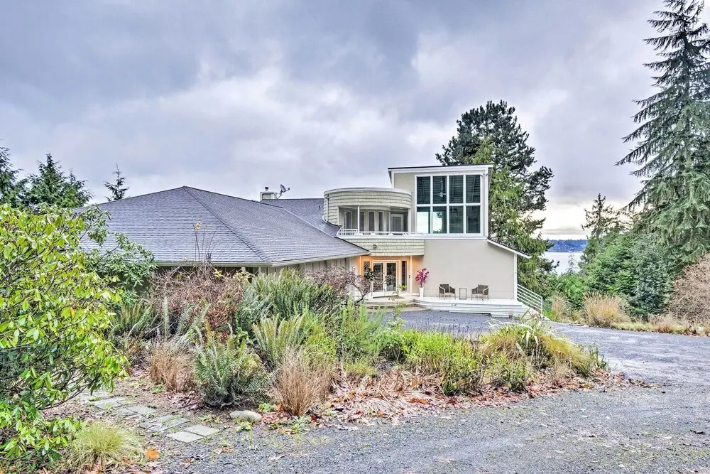 Unique Port Ludlow Home w/ 3 Decks & Hot Tub!