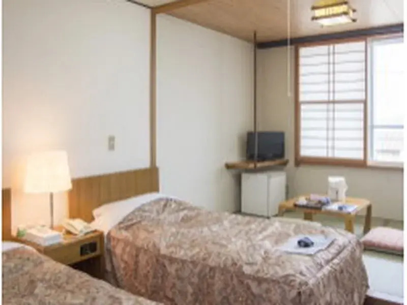 Lake Side Hotel Minatoya