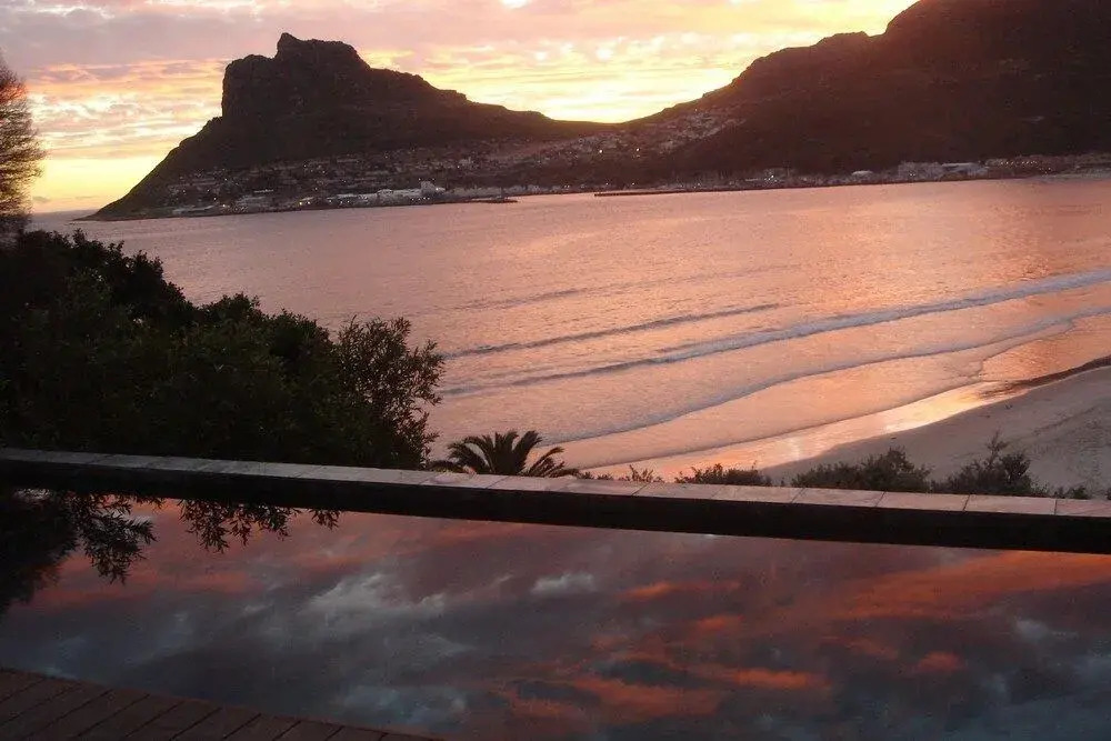 Chapmans Peak Beach Hotel
