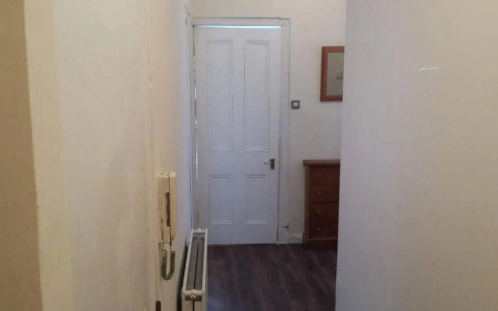 Glasgow Hampden Tenement Flat