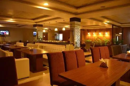 Pt Moolraj Residency