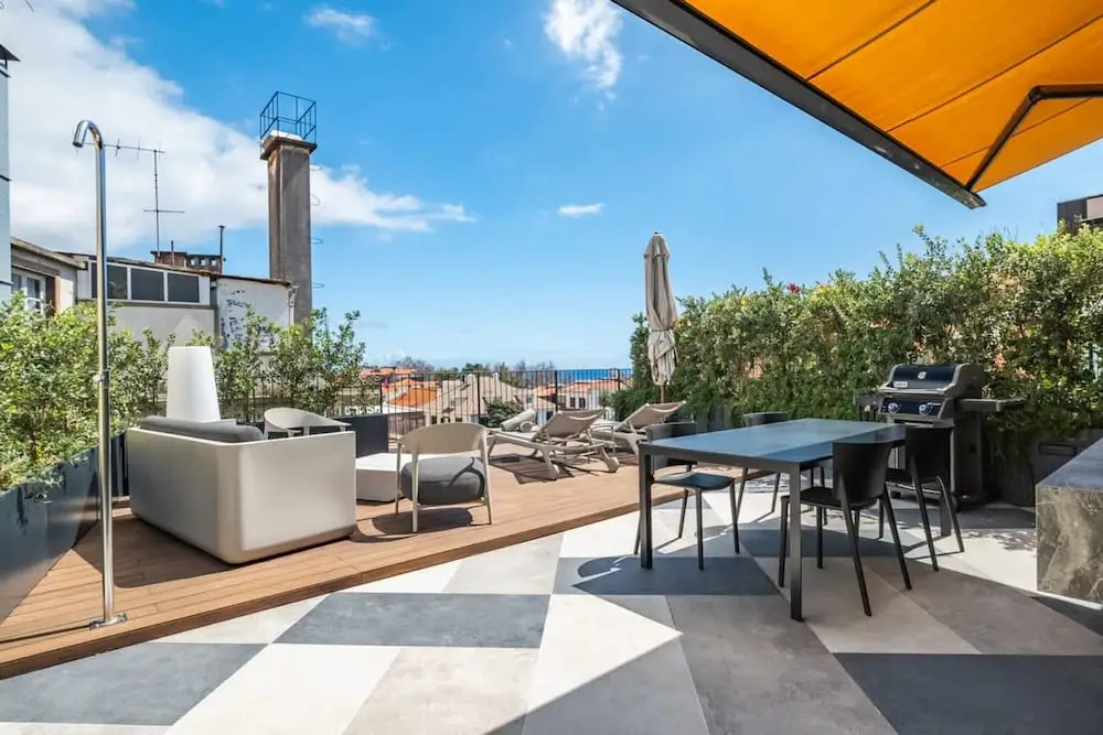 Terrace Grill Pool at Savoy Insular