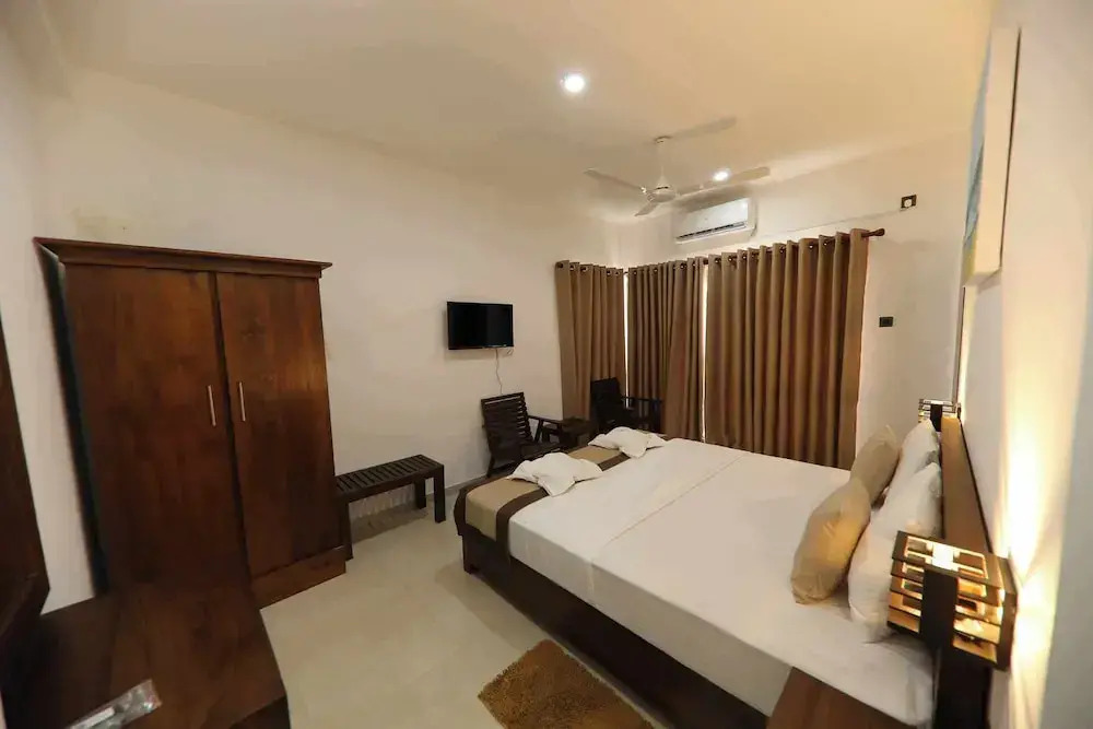 Surendra Seaview