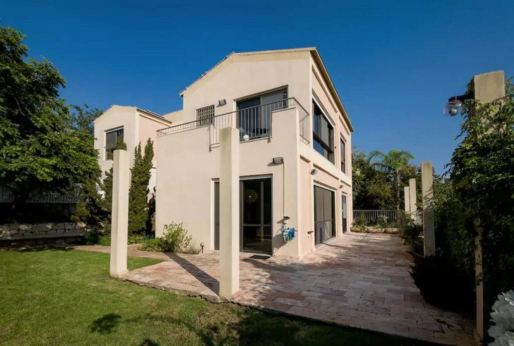 Beit Nurit