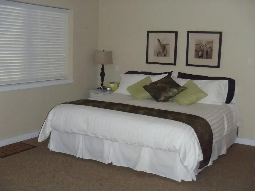 Selah Guest House