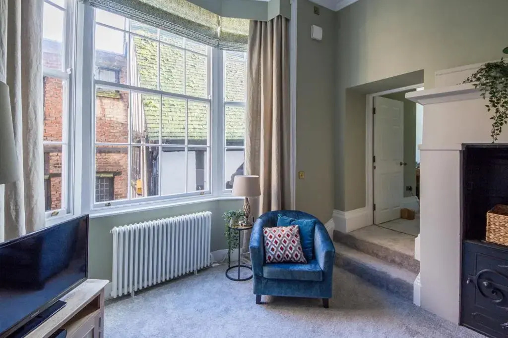 2 Rowntree House