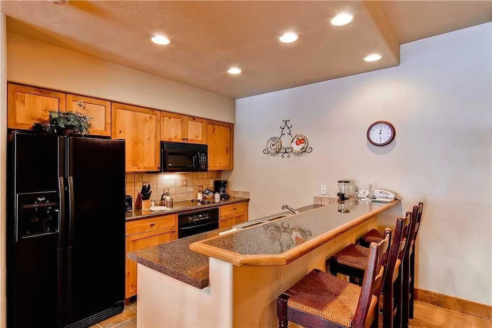 Tl2112 Easy Mtn Living! Very Convenient Location! Winter Specials!
