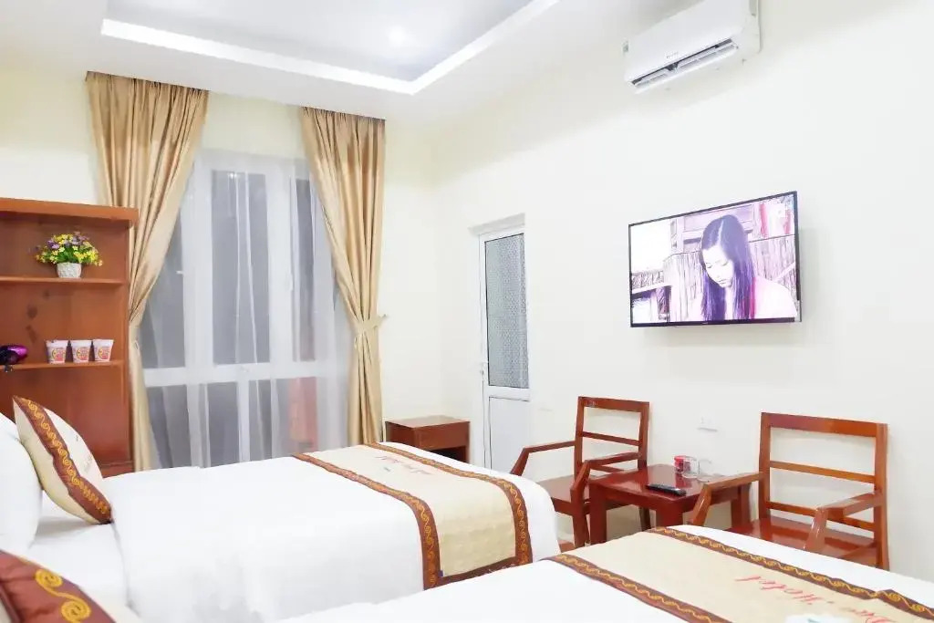 Khách sạn Anh Đào