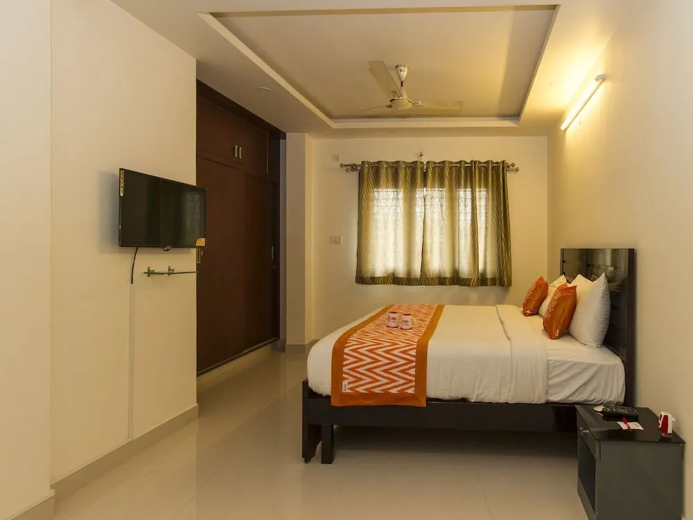 OYO 875 Eyrie Suites