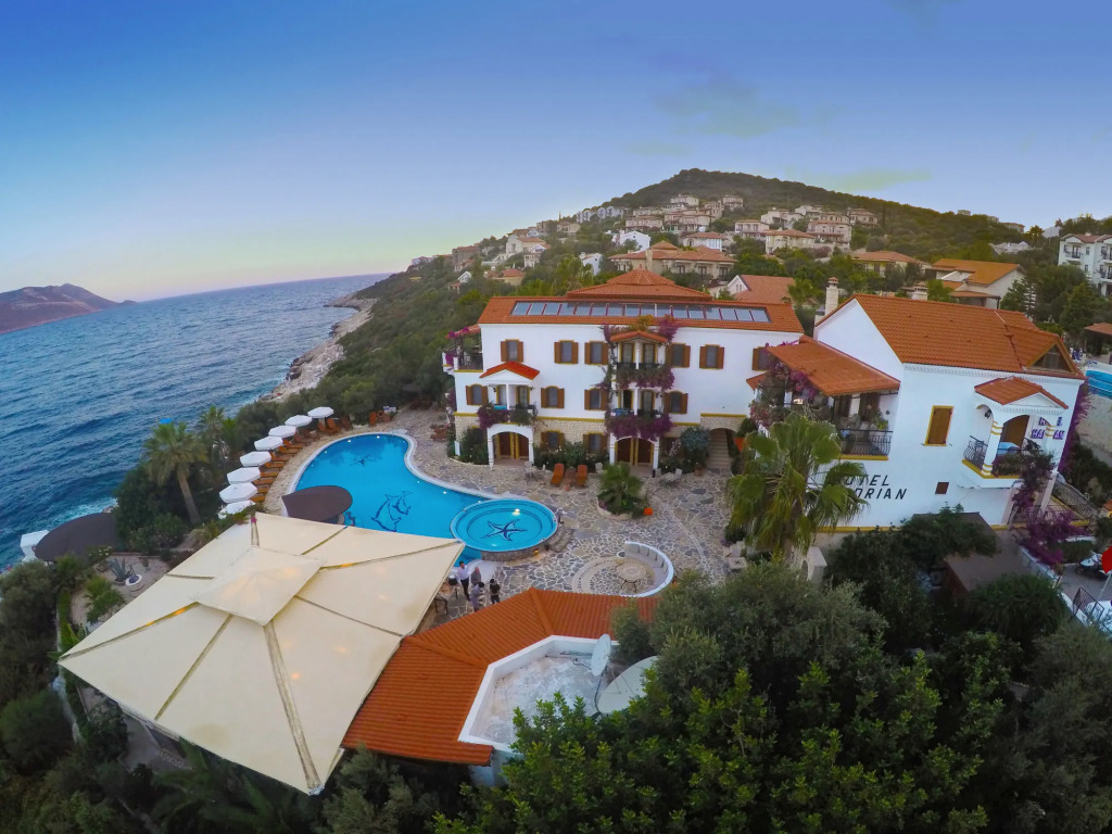 Hadrian Hotel