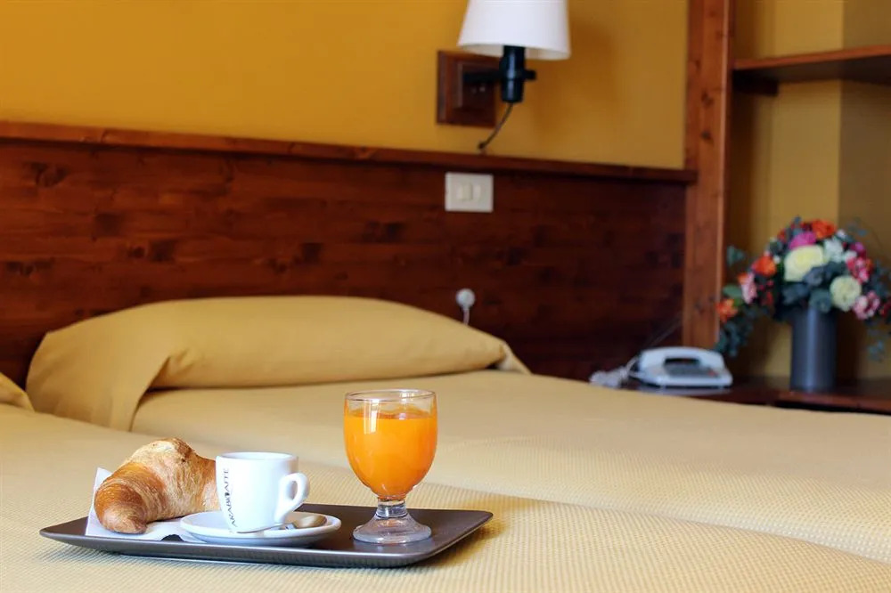 Hotel Jonio
