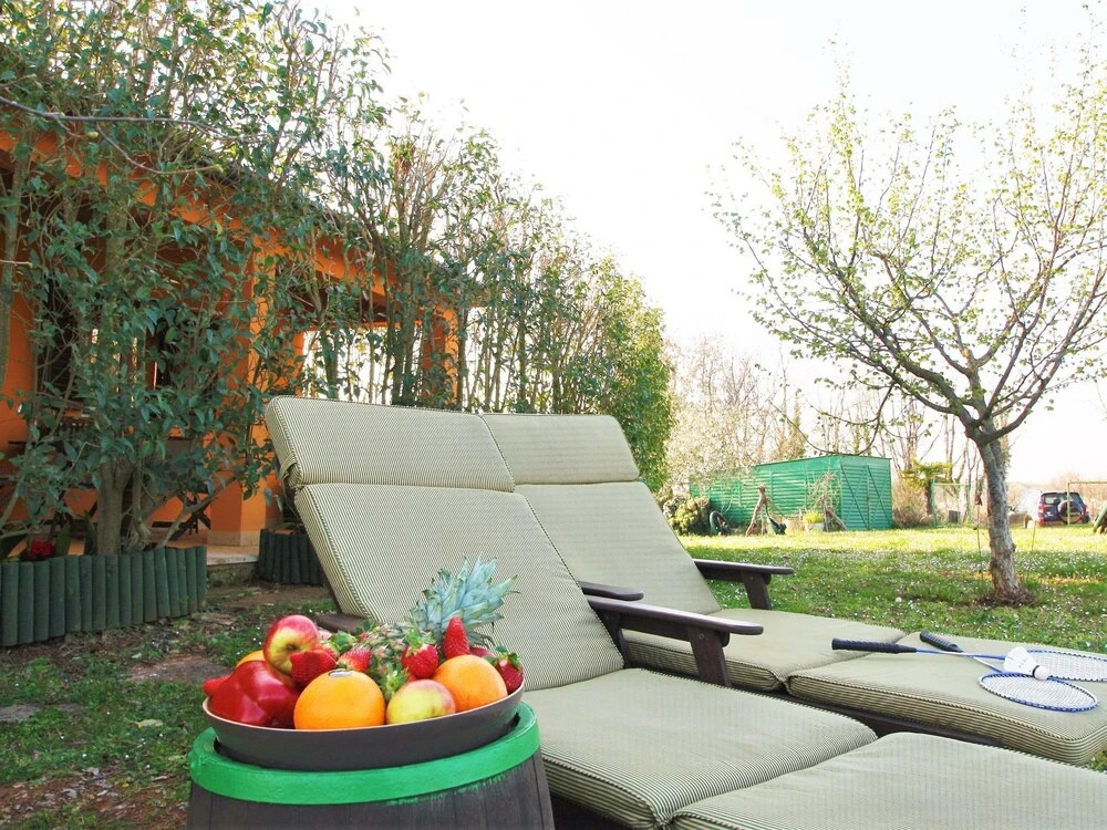 Cosy Holiday Home For Max 4 Persons Surrounded With Meadows And Vineyard