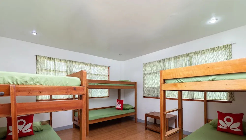 ZEN Hostel Siete Puerto Princesa