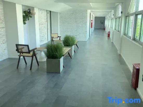 Wojuju Suites (Nanmenwan Branch)