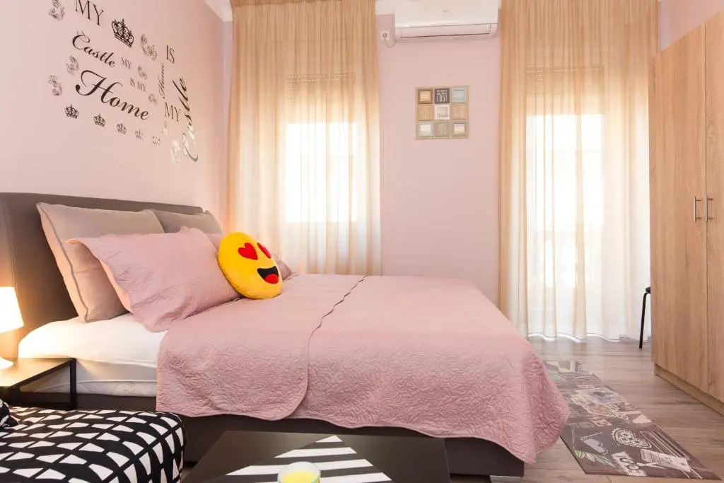 Cozy Studio Ap Rubin, Centre, Fully Furnished, Free WiFi