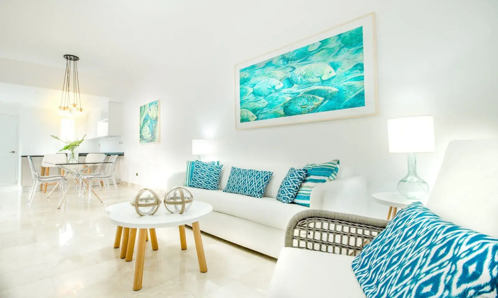 Coral House by CanaBay Hotels