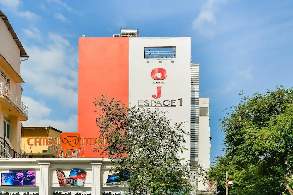 Hotel J-ESPACE 1