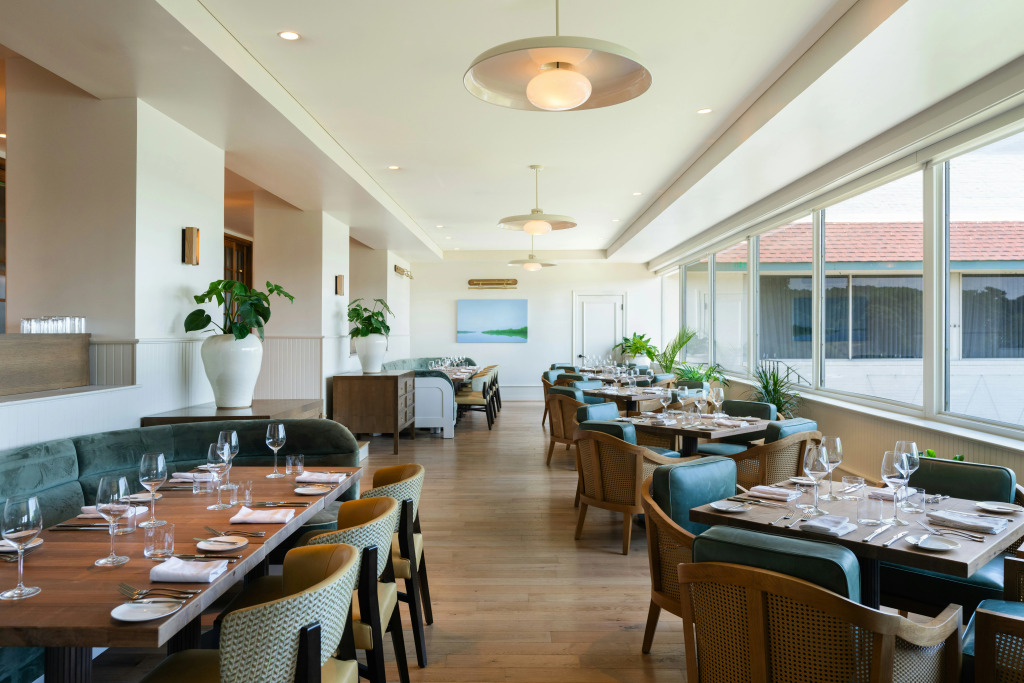 The Tides Inn
