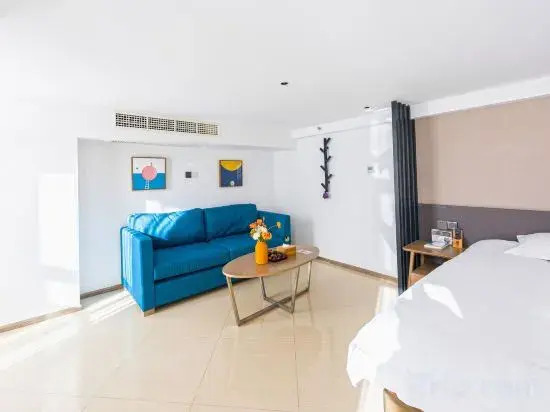 YUN MAN Suites Hotel