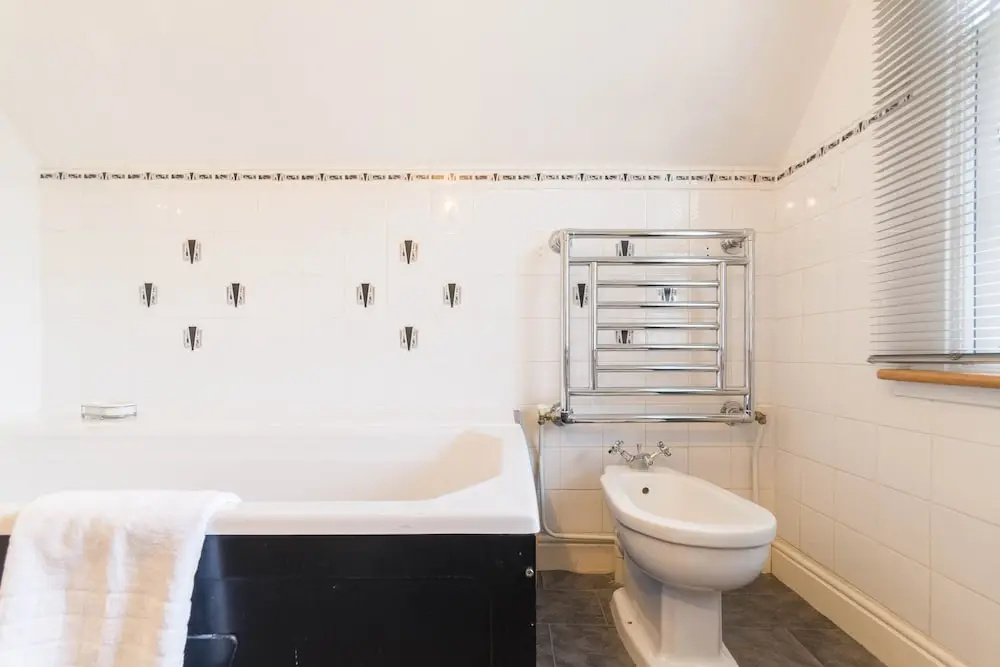 HOLIDAY HOME OF THE MONTH Finchley Sleeps 4