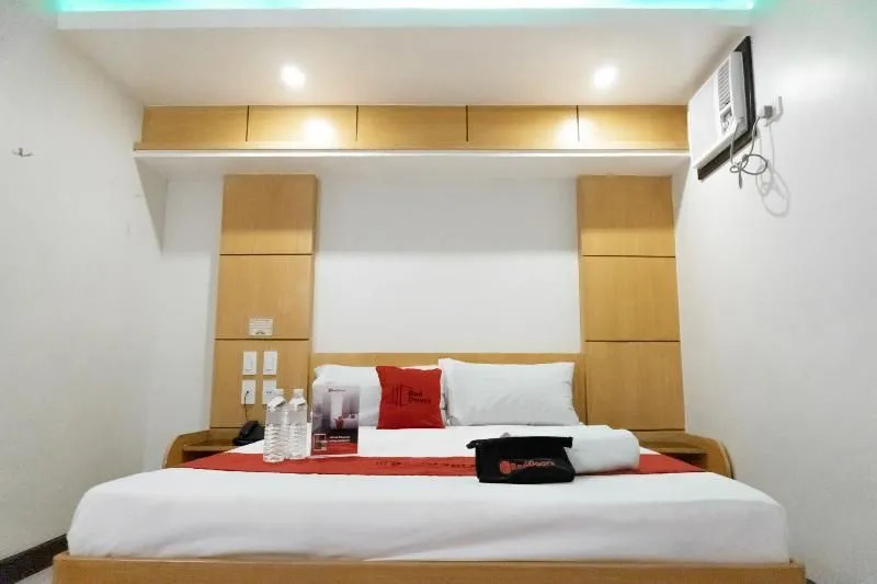 Reddoorz Near Starmall Alabang