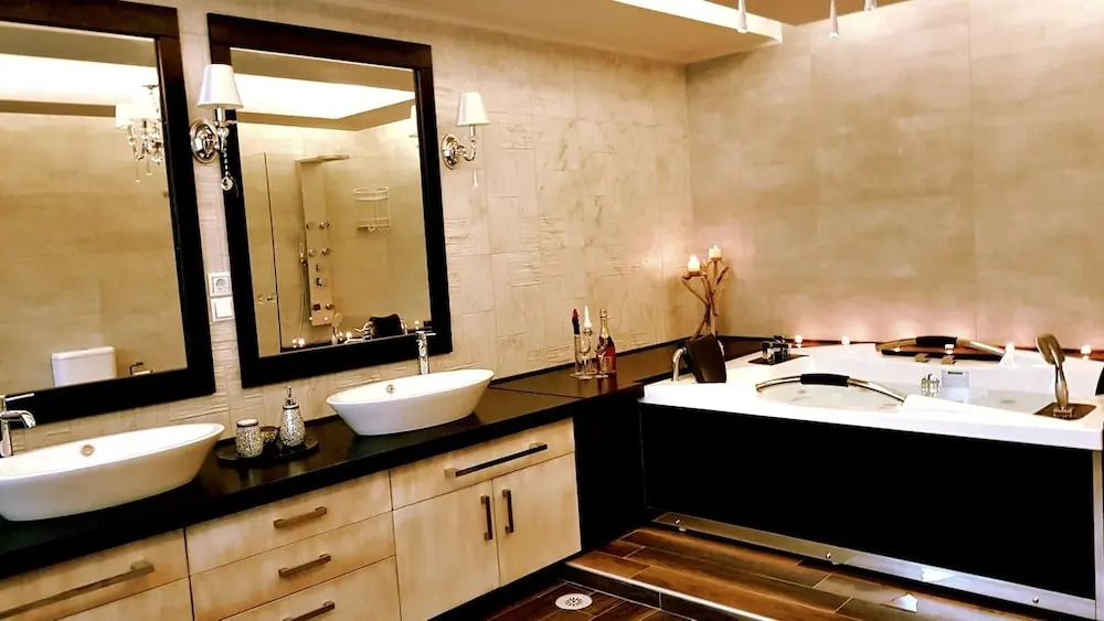 Q Suites Preveza