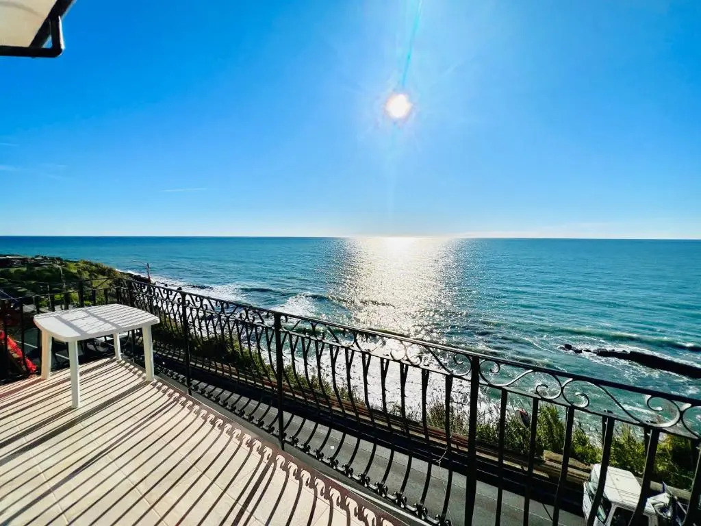 Suite Luxury Le Palme 1 - Sanremo fronte mare