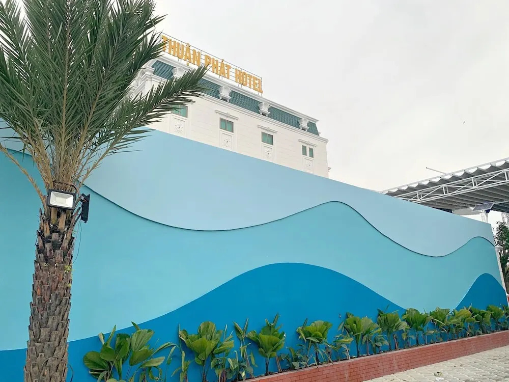 Thuận Phát Hotel