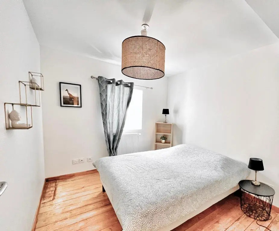 Villa 2 chambres Netflix - Wifi - Parking - Terasse