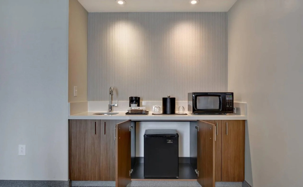 Courtyard by Marriott Jackson Madison