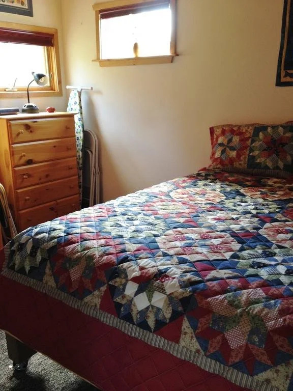 Red Cabin Bed & Breakfast