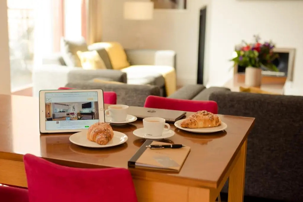 PREMIER SUITES Dublin, Leeson Street