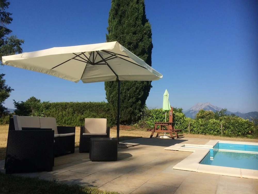Villa With 3 Bedrooms in Barga, With Wonderful Mountain View, Private