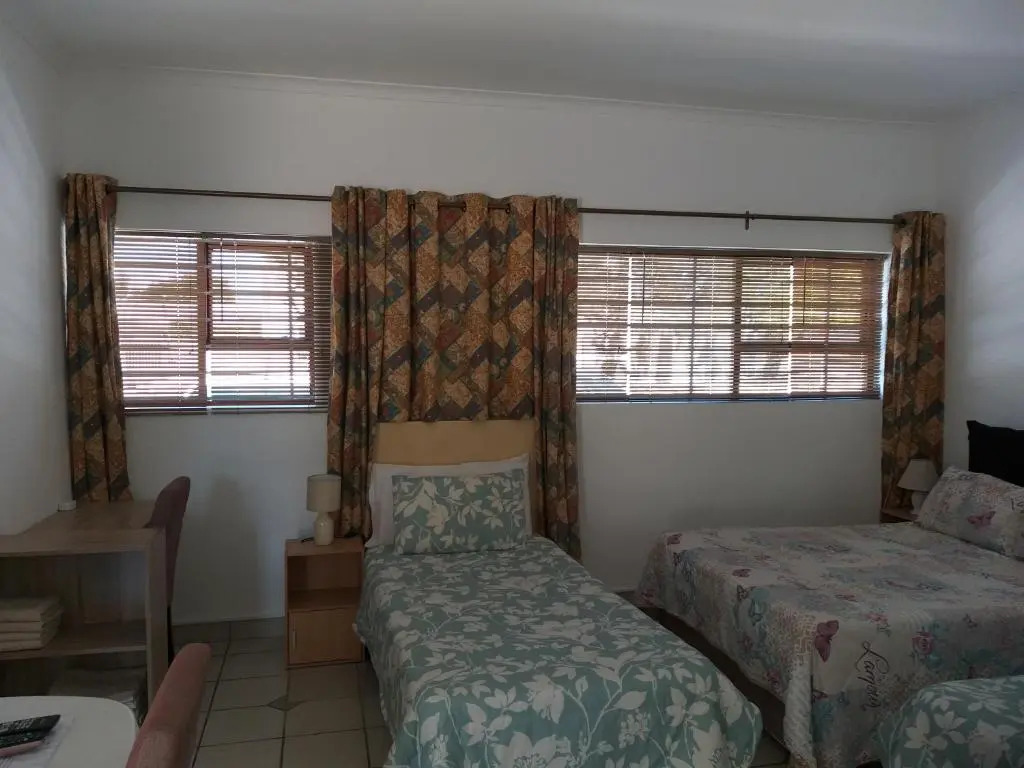 Dj'S B&B