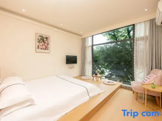 Huali Travel Jiangjing Inn (Guilin Railway Station)