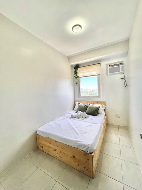 2 BR Urban Deca Homes Banilad by Gerra