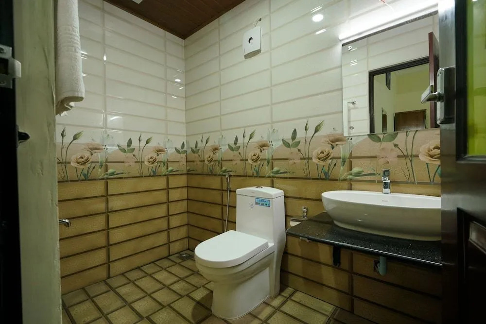 Oyo 16460 Serene Stay