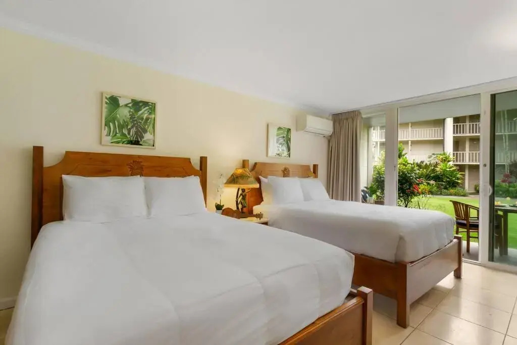 Islander Ground Floor Condo 1-Minute to Beach