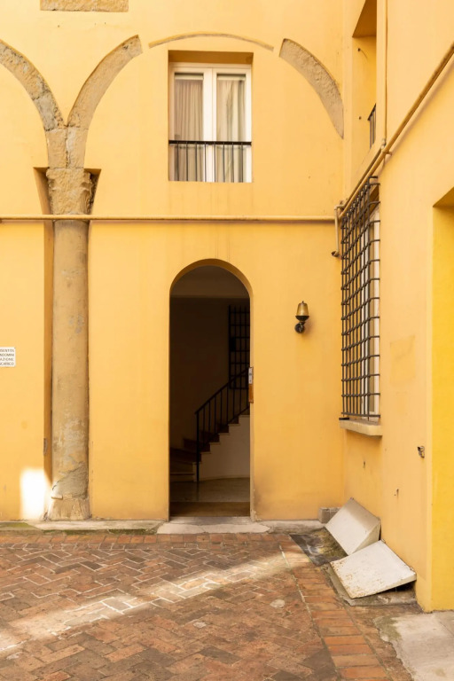Santo Stefano 13 - Quadrilocale elegante