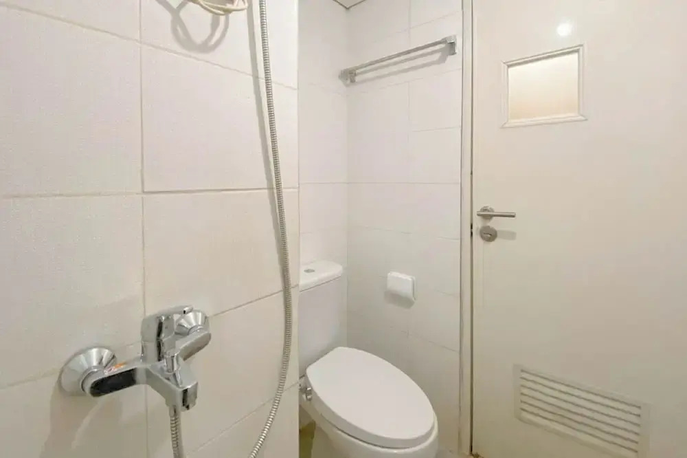 Warm Tone Studio At Candiland Apartment