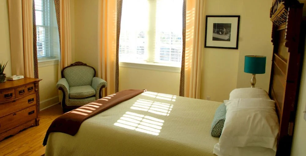 Hotel Rodney