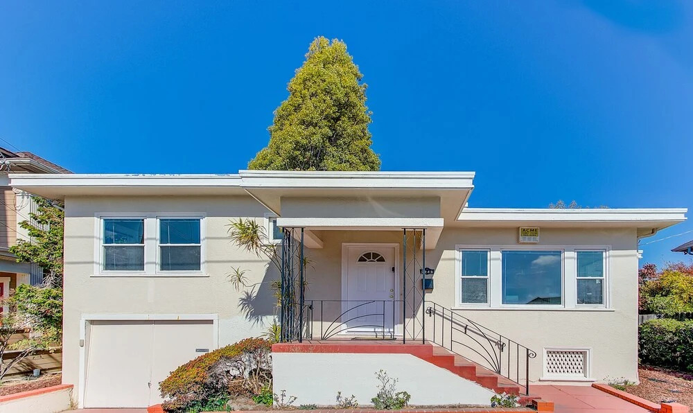 Woolsey Street - 2 Br Home