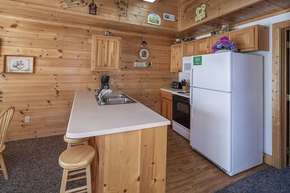 Black Bear Hideaway by Eagles Ridge Resort