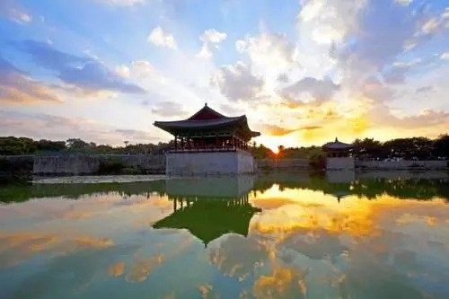 Gyeongju Bee House