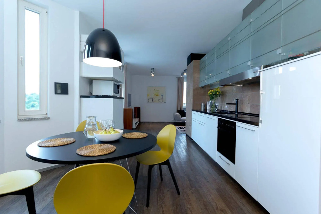 Vilnius Apartments & Suites - Gedimino avenue