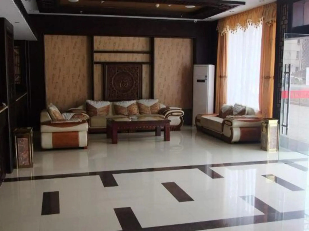 Jixi Dragon Holiday Hotel