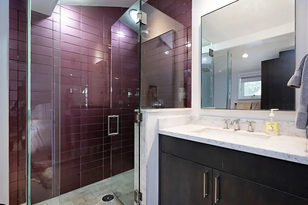 New Listing! West End Jewel - Steps to bus to 4 ski areas!(4860 3 Bedroom Condo by RedAwning